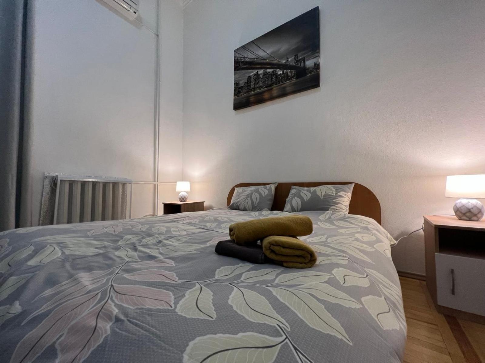Apartment In The Historic Center 키예프 외부 사진