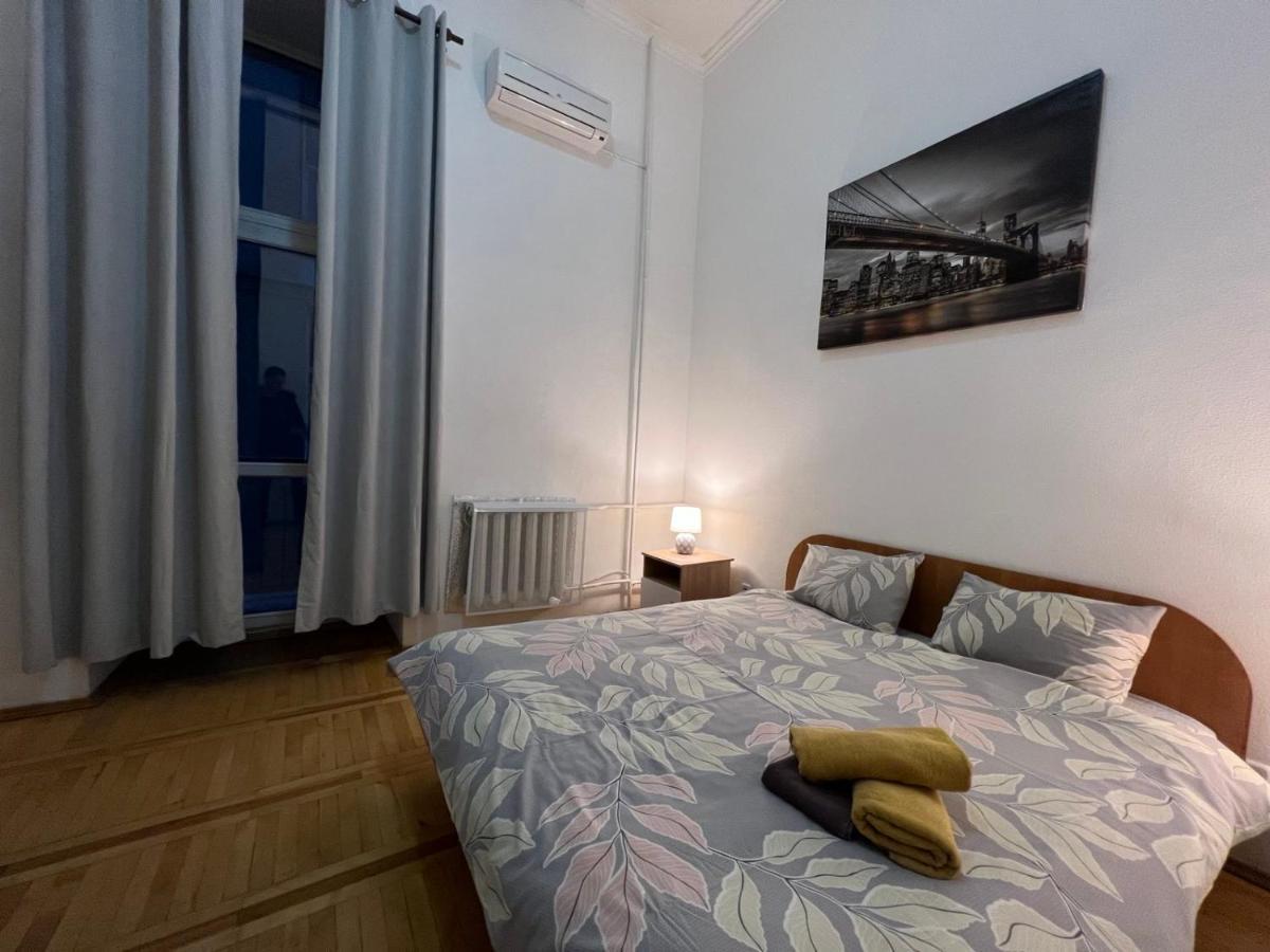 Apartment In The Historic Center 키예프 외부 사진